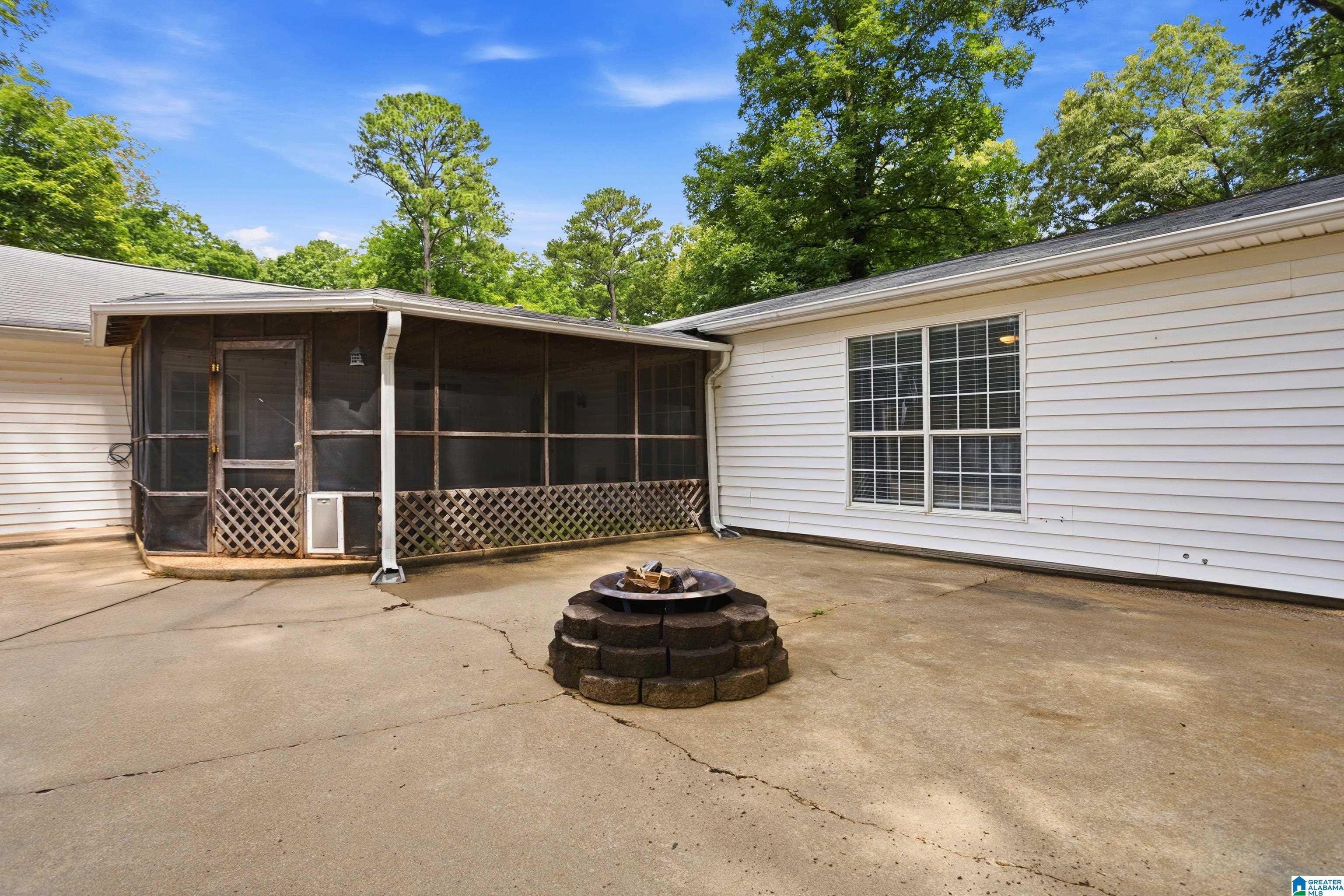 345 12th Street Southwest Alabaster, AL 35007 - Photo 38 of 52