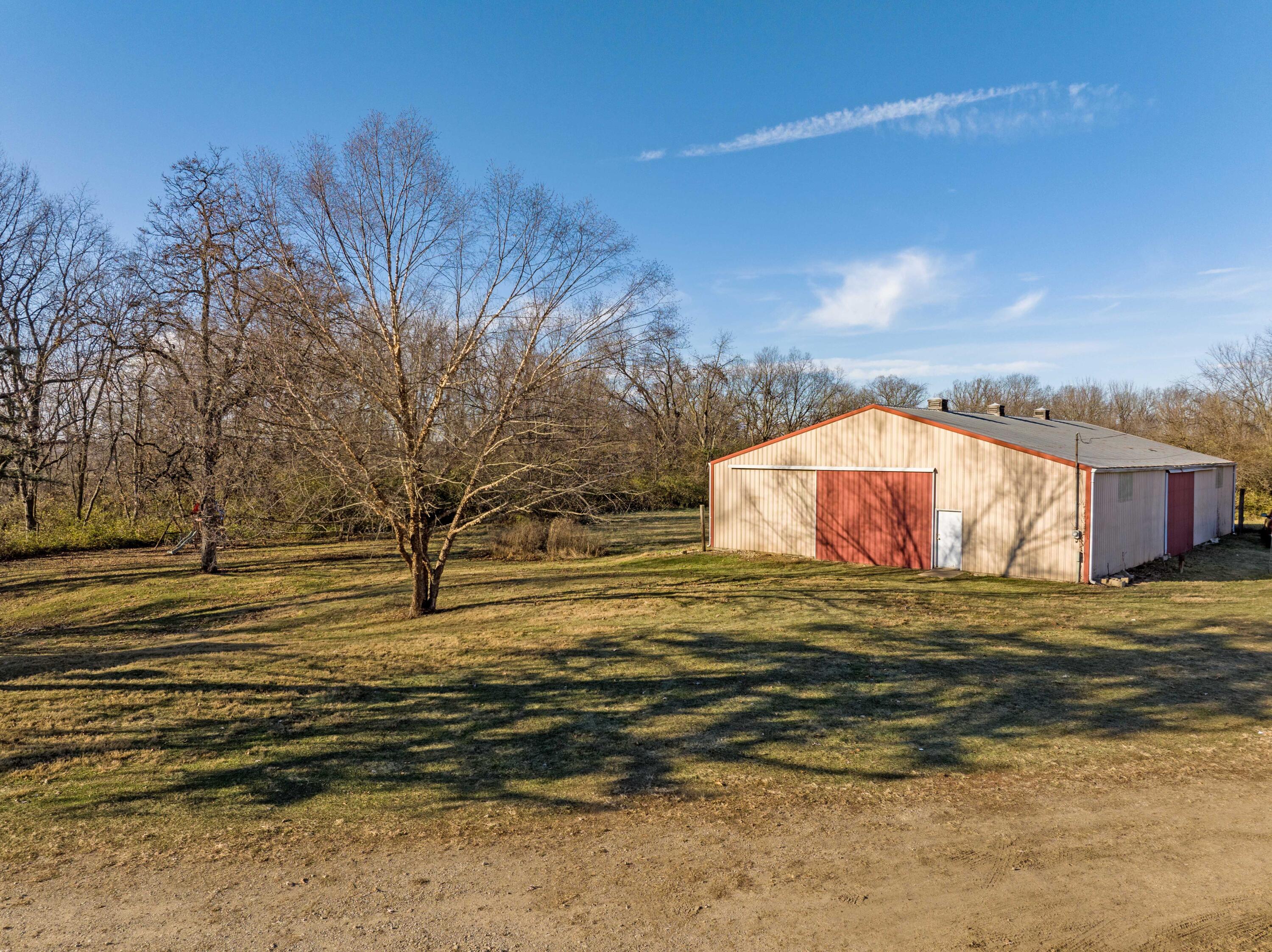 3670 Old Columbus Road Springfield, OH 45503 - Photo 32 of 64