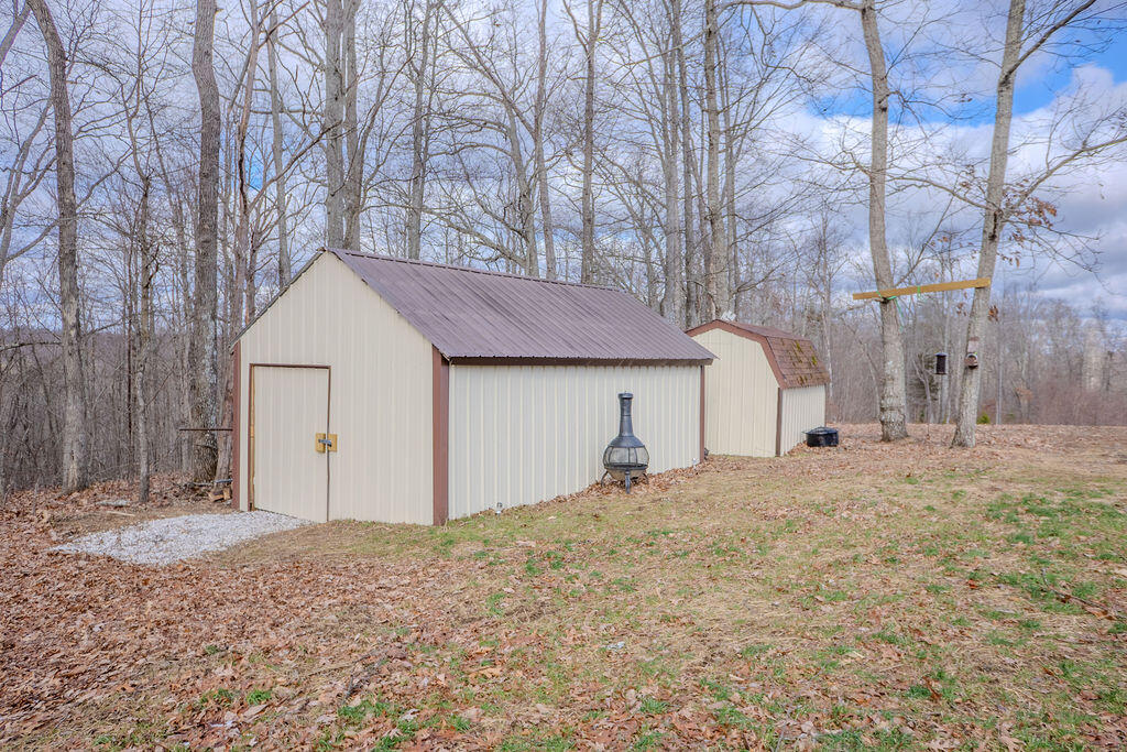 827 Dean Road McKee, KY 40447 - Photo 36 of 45 827DeanRoad-41