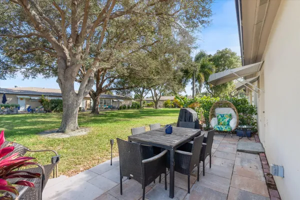 $225,000 | 1022 Circle Drive, Unit A, Delray Beach, FL 33445