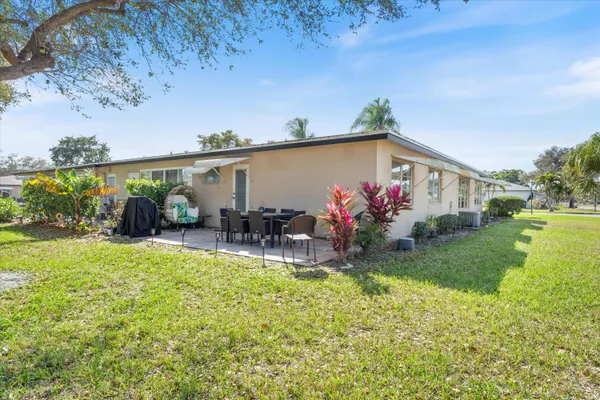 $225,000 | 1022 Circle Drive, Unit A, Delray Beach, FL 33445