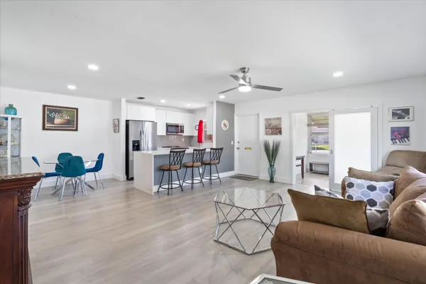 $225,000 | 1022 Circle Drive, Unit A, Delray Beach, FL 33445