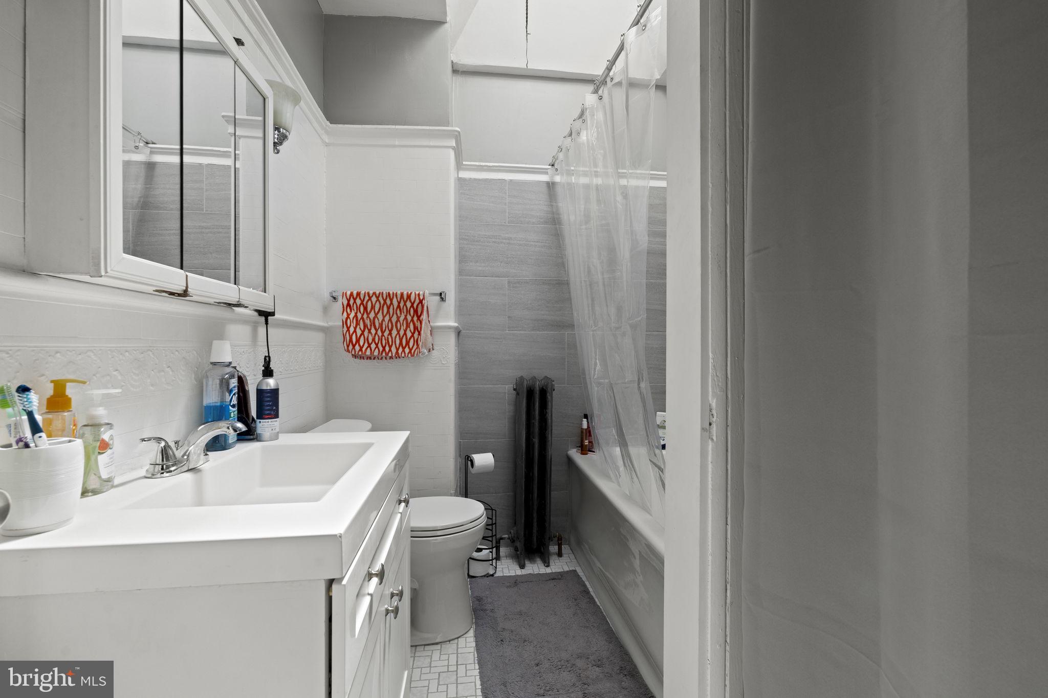 723 South 58th Street Philadelphia, PA 19143 - Photo 17 of 29