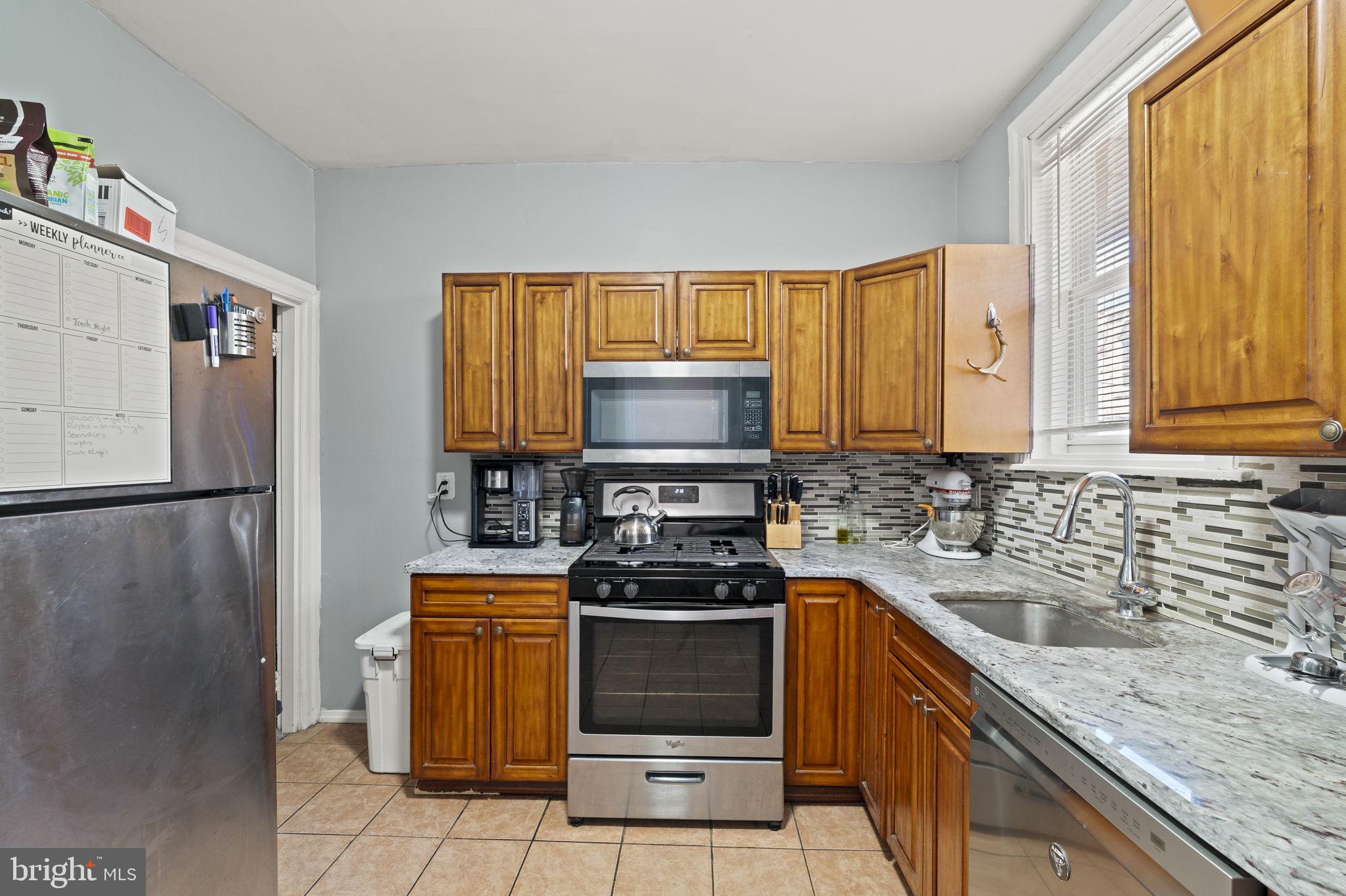 723 South 58th Street Philadelphia, PA 19143 - Photo 10 of 29