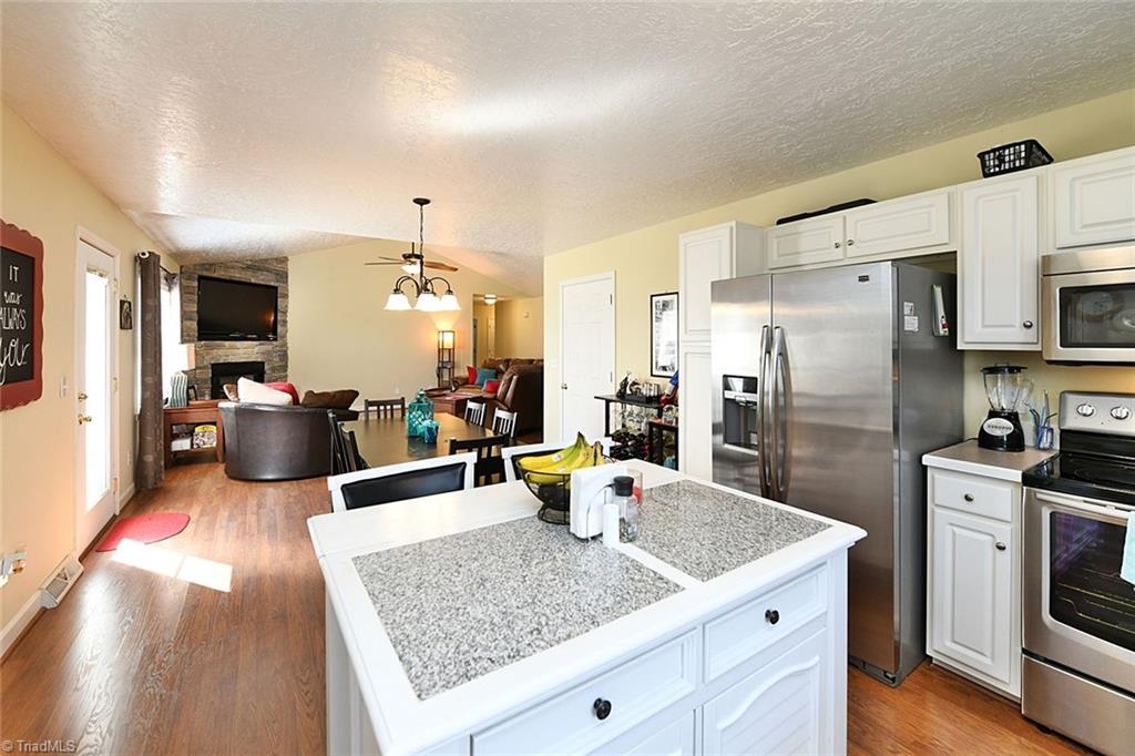 112 Meadowview Road Mocksville, NC 27028 - Photo 16 of 22 Gallery Image 16