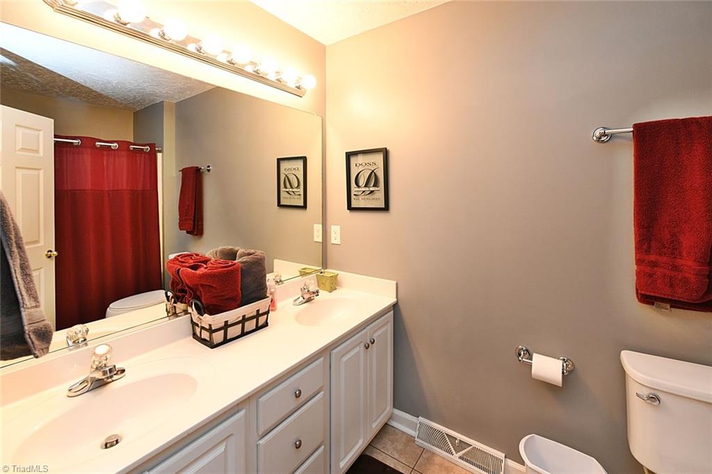 112 Meadowview Road Mocksville, NC 27028 - Photo 19 of 22 Gallery Image 19