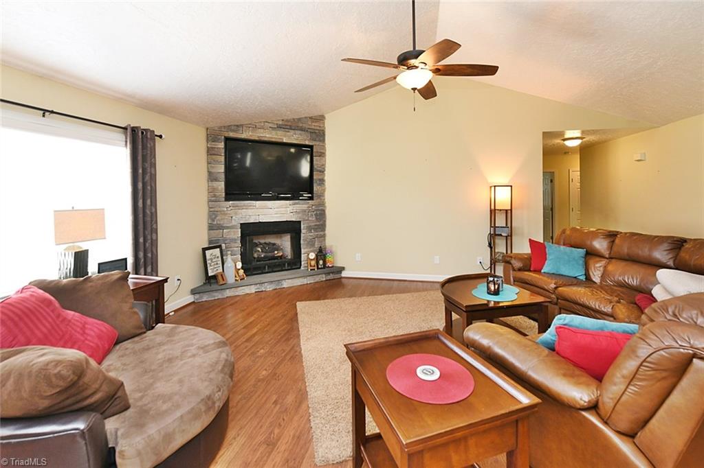 112 Meadowview Road Mocksville, NC 27028 - Photo 8 of 22 Gallery Image 8