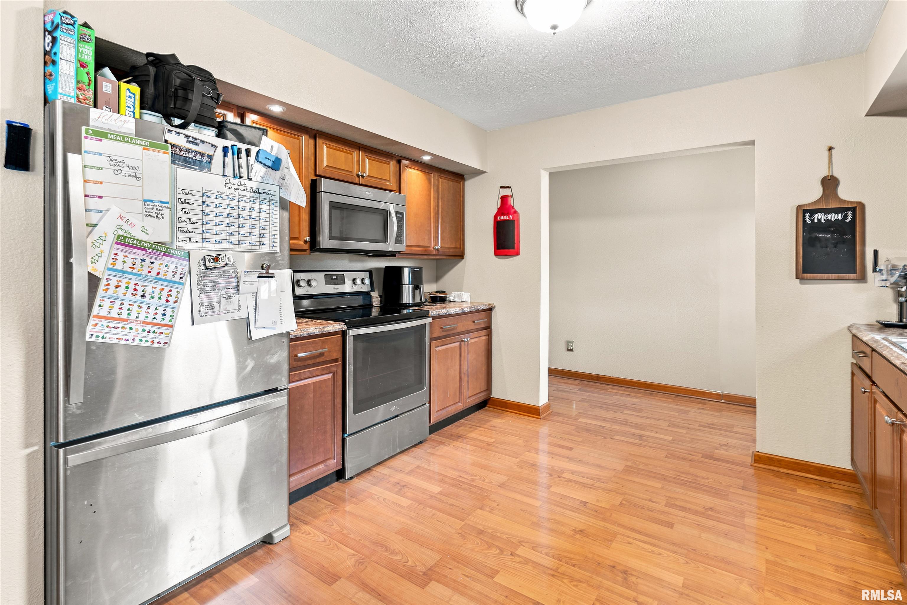 15069 Remington Road Marion, IL 62959 - Photo 10 of 35