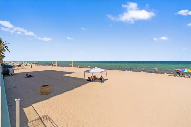 $389,000 | 3725 South Ocean Drive, Unit 1225, Hollywood, FL 33019