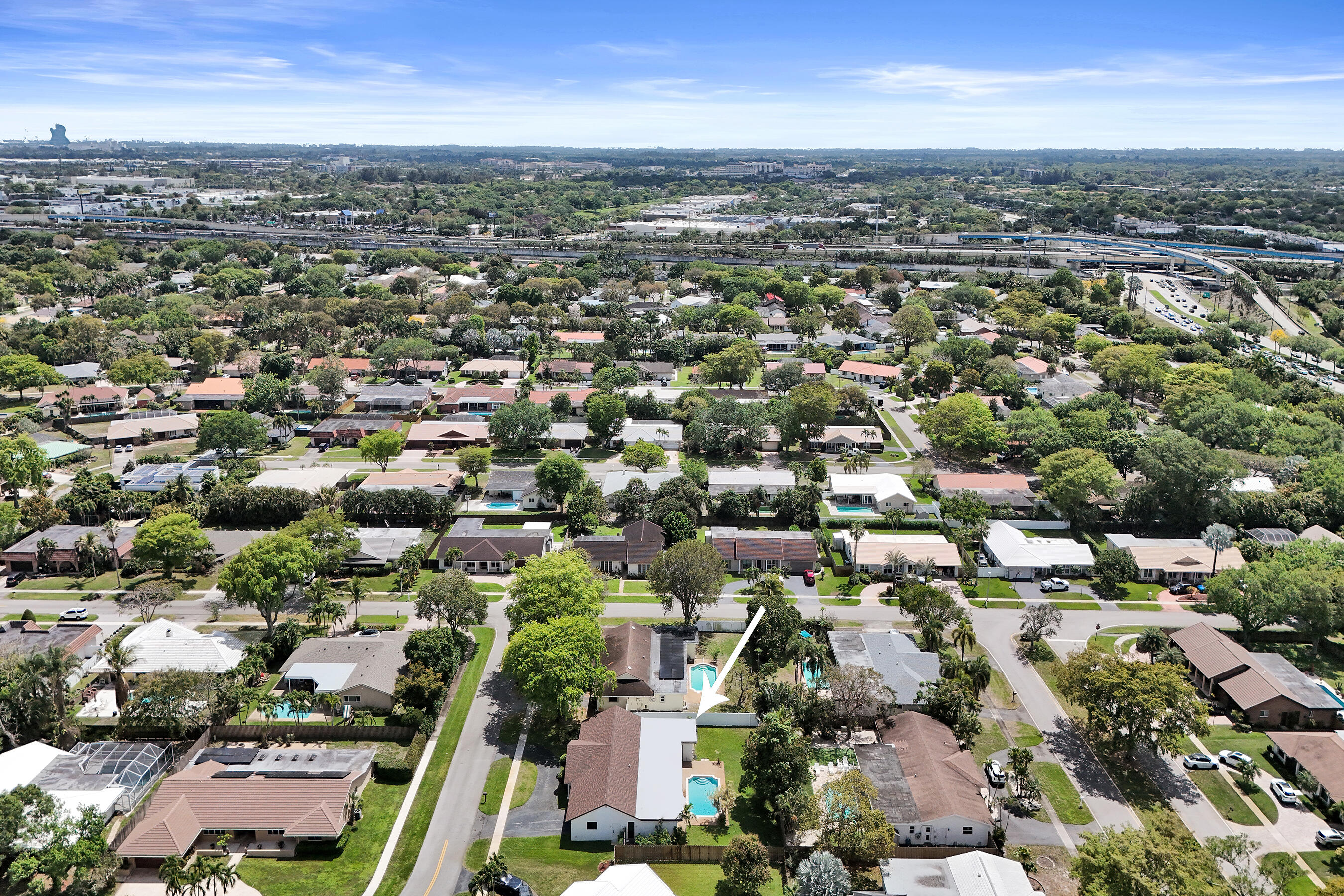 1321 Southwest 74th Terrace Plantation, FL 33317 - Photo 11 of 59 an aerial view of multiple house