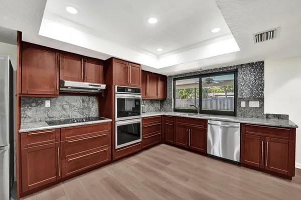 $5,500 | 1321 Southwest 74th Terrace, Plantation, FL 33317