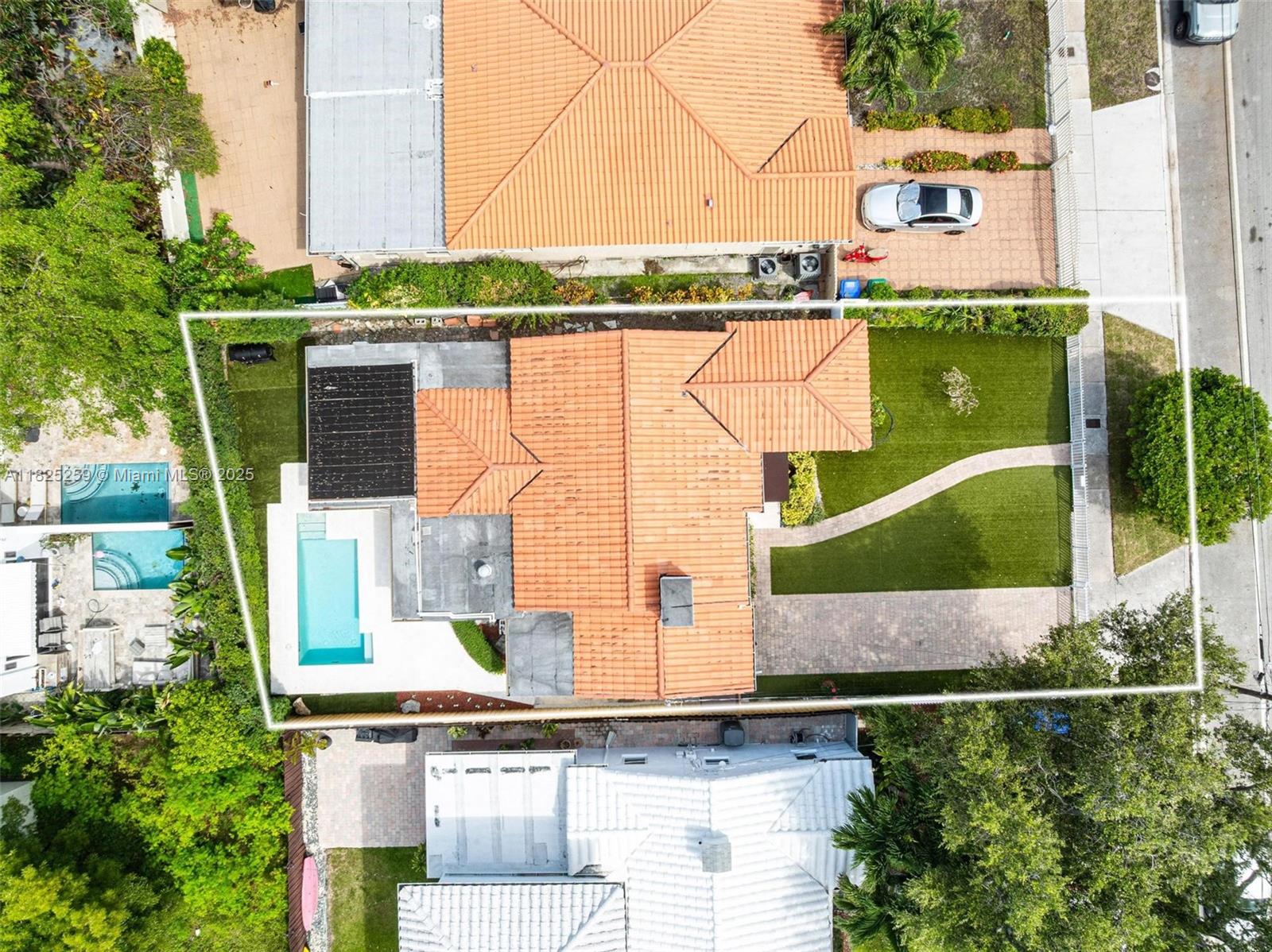 443 Southwest 18th Road Miami, FL 33129 - Photo 25 of 26 an aerial view of houses with outdoor space