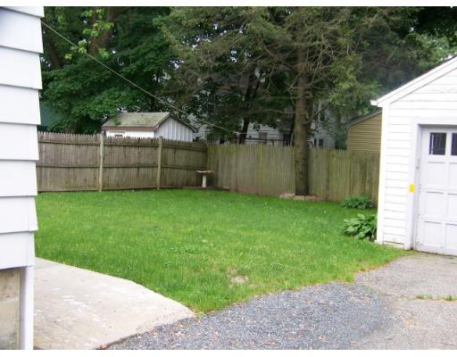 23 Thelma Road Framingham, MA 01702 - Photo 2 of 11 Gallery Image 2
