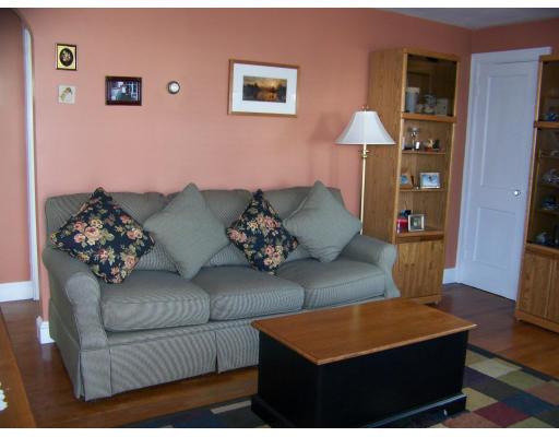 23 Thelma Road Framingham, MA 01702 - Photo 4 of 11 Gallery Image 4