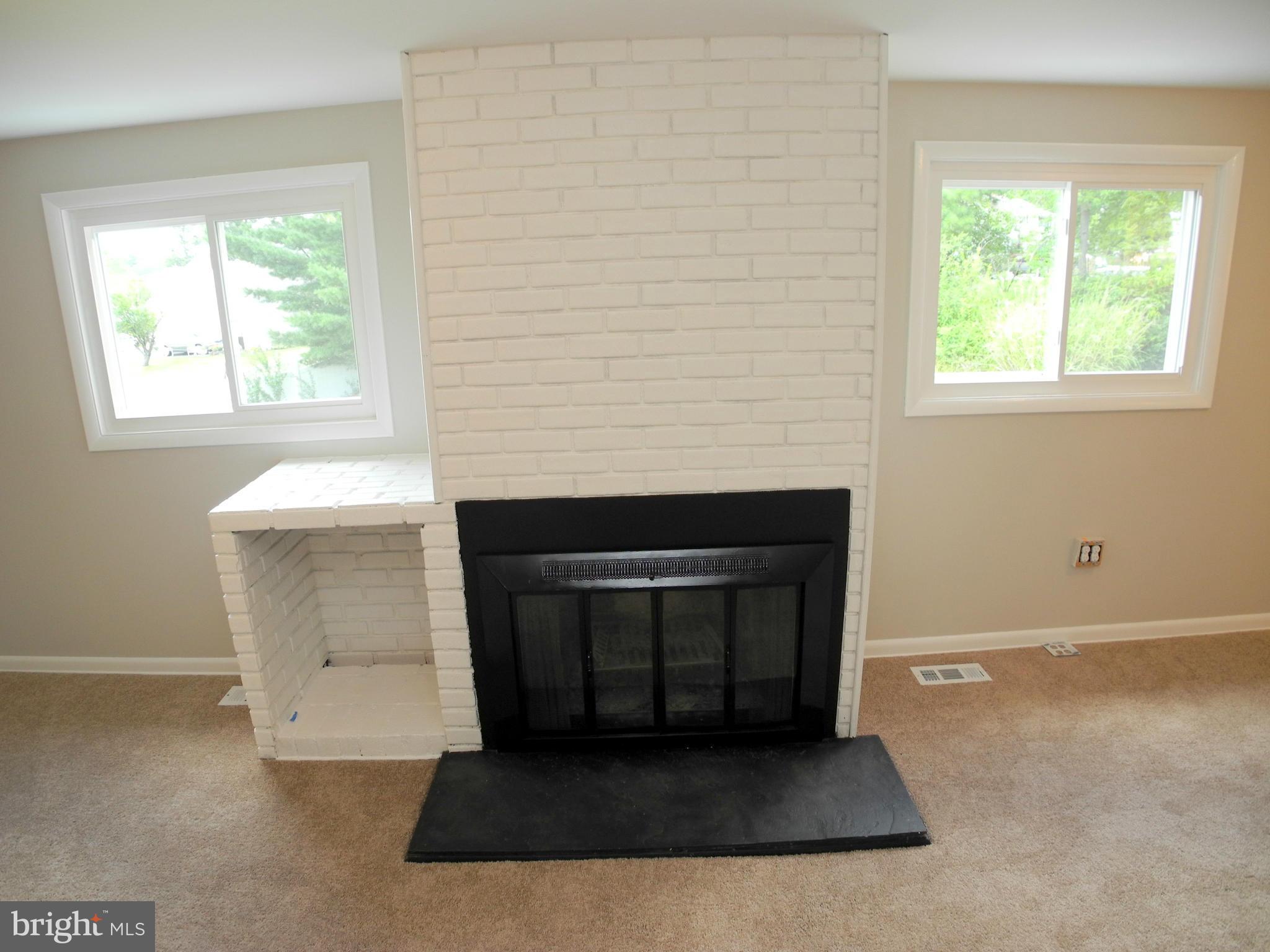 8818 Winterbrook Road Randallstown, MD 21133 - Photo 11 of 27 Living Room