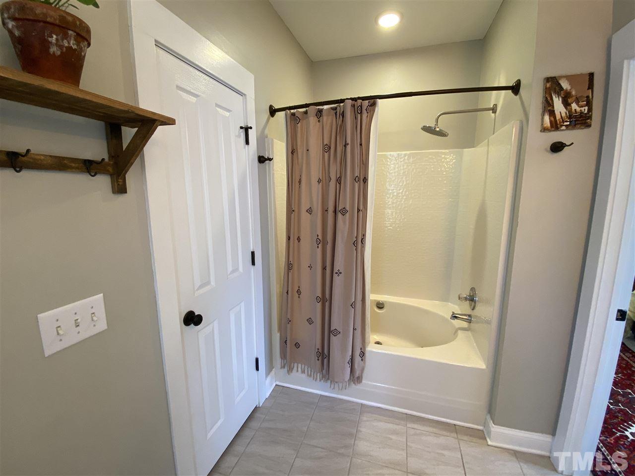 10701 Cokesbury Lane Raleigh, NC 27614 - Photo 16 of 24