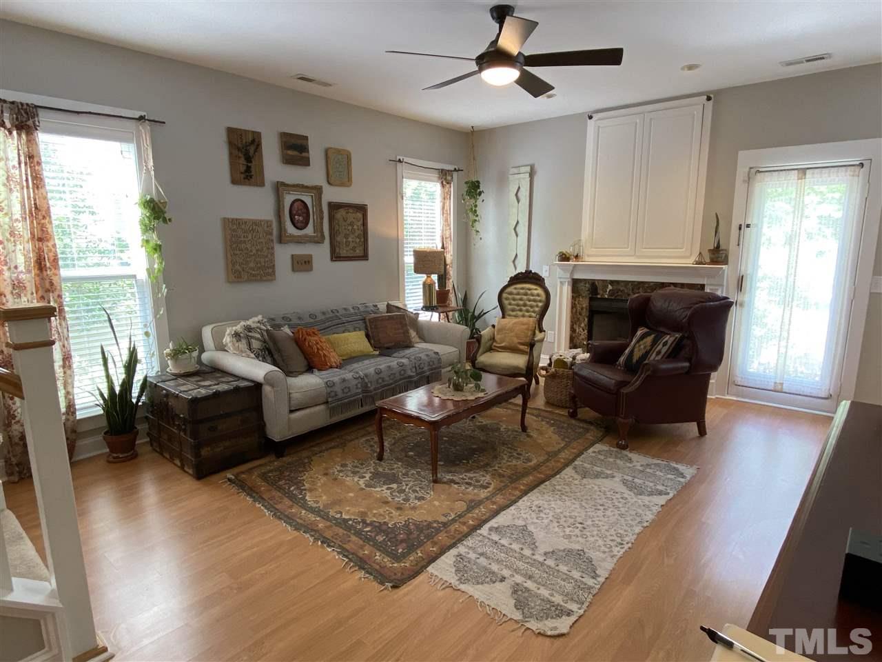 10701 Cokesbury Lane Raleigh, NC 27614 - Photo 5 of 24