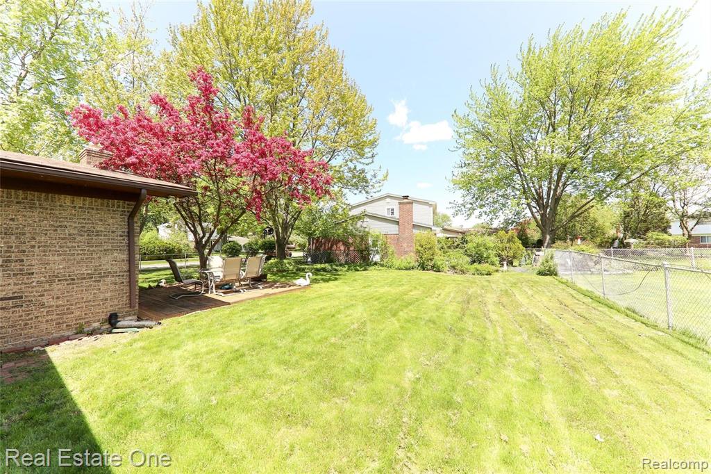 7348 Provincial Road Canton, MI 48187 - Photo 22 of 24