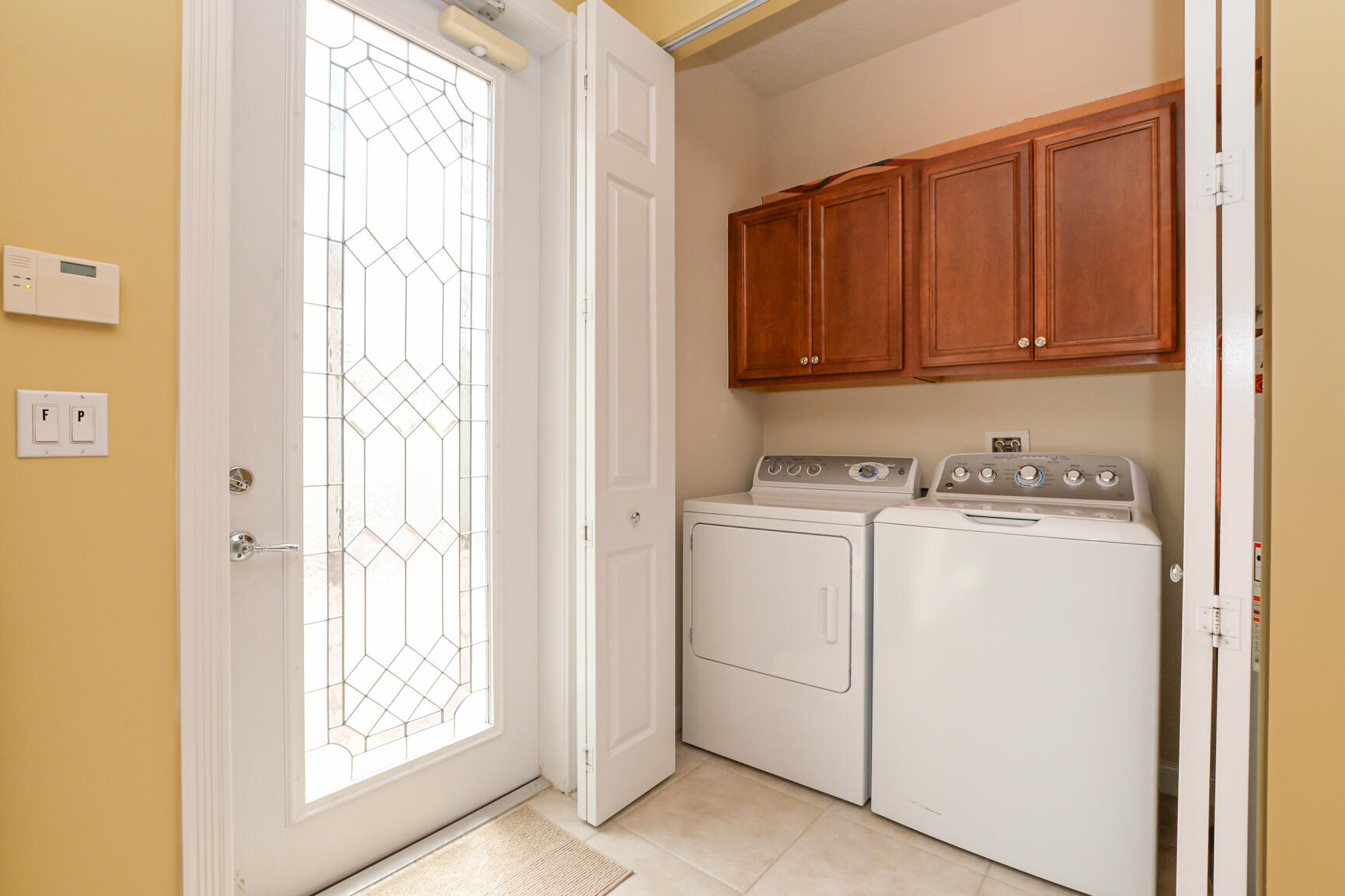 1322 Sunshine Drive Jupiter, FL 33458 - Photo 16 of 46 Washer/Dryer