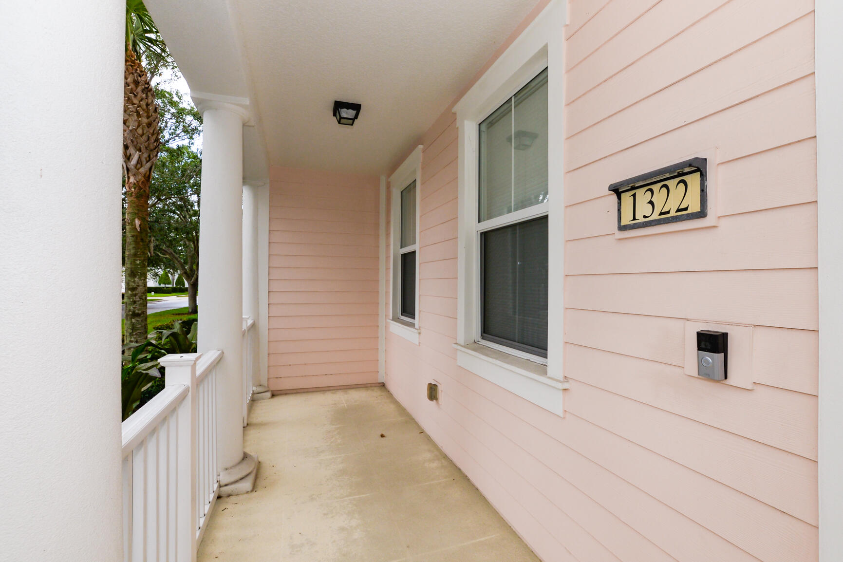 1322 Sunshine Drive Jupiter, FL 33458 - Photo 4 of 46 Porch