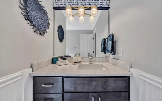 $379,950 | 3604 Janney Lane, Roanoke, VA 24018