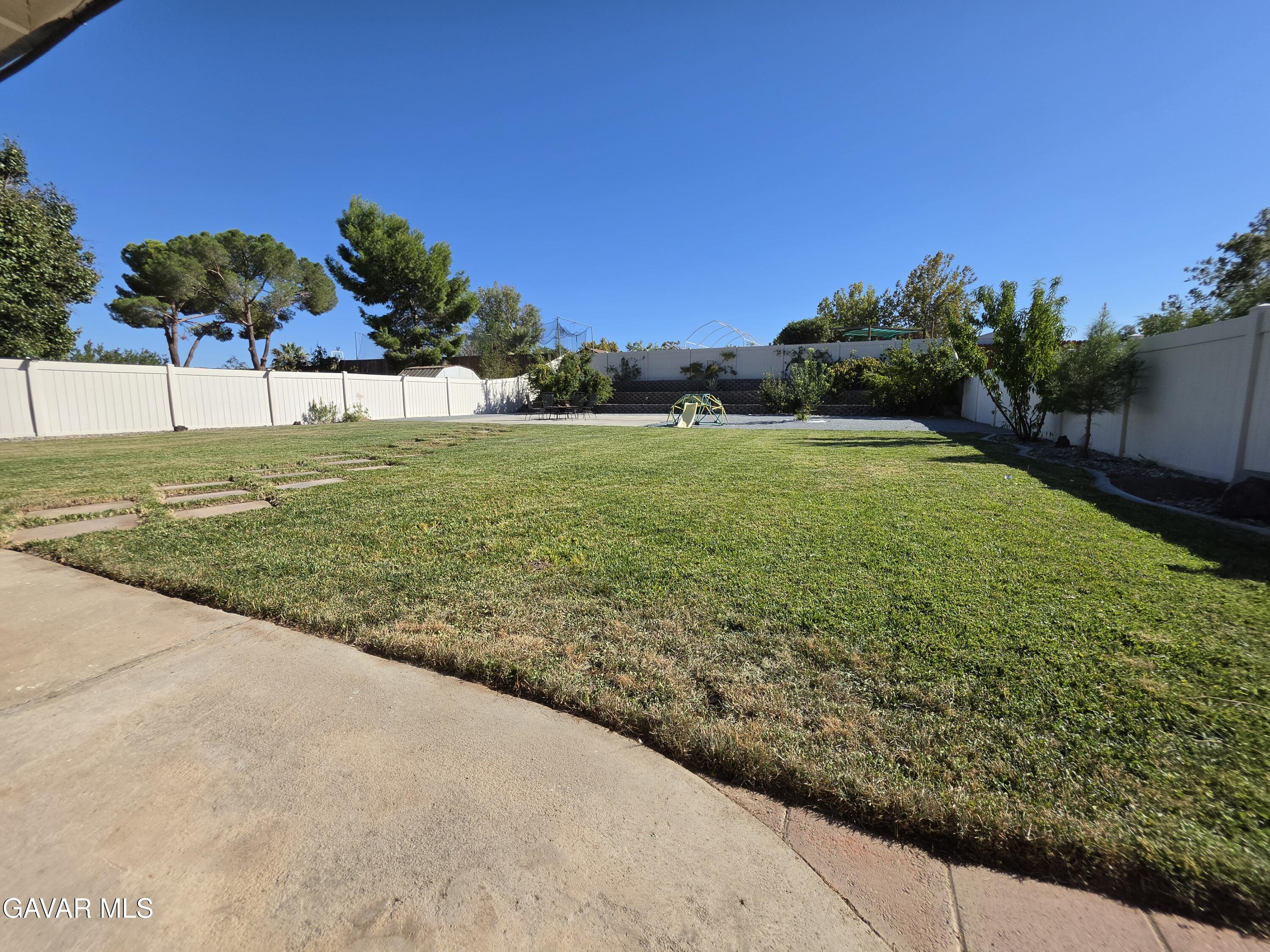 2722 Sunnyvale Road Lancaster, CA 93536 - Photo 30 of 32 20260930_152521 - Copy - Copy