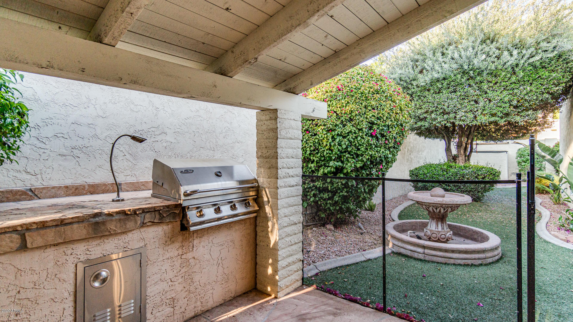 6841 North 3rd Place Phoenix, AZ 85012 - Photo 26 of 32 built in bbq