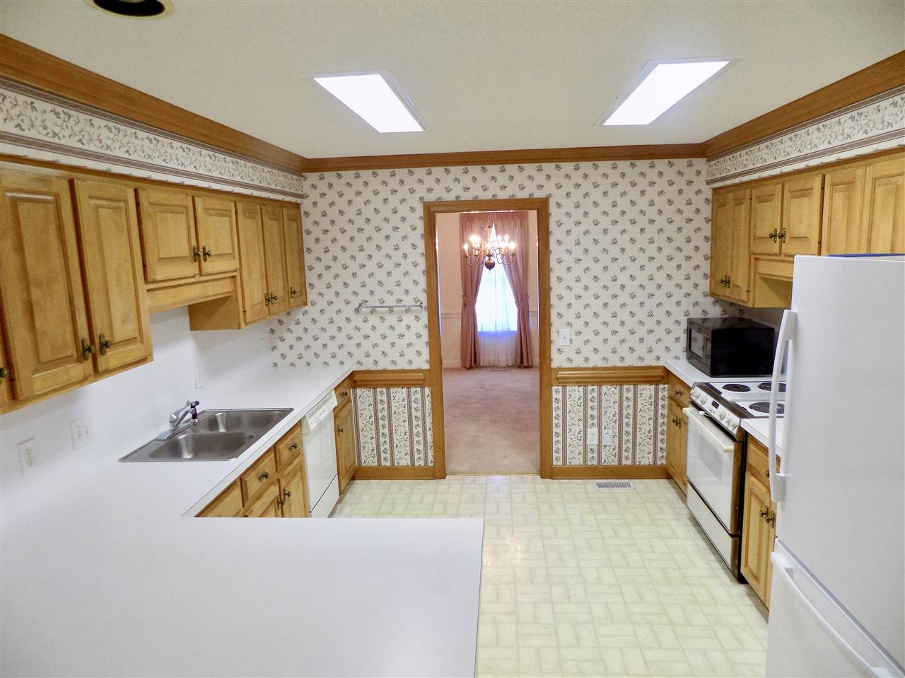 5820 Penny Road Raleigh, NC 27606 - Photo 6 of 27 Kitchen