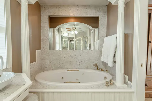 $749,900 | 1825 Country Club Road, Stoughton, WI 53589