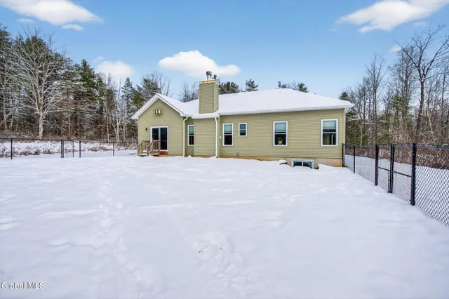 $490,000 | 295 Woodstone Circle, Duanesburg, NY 12056