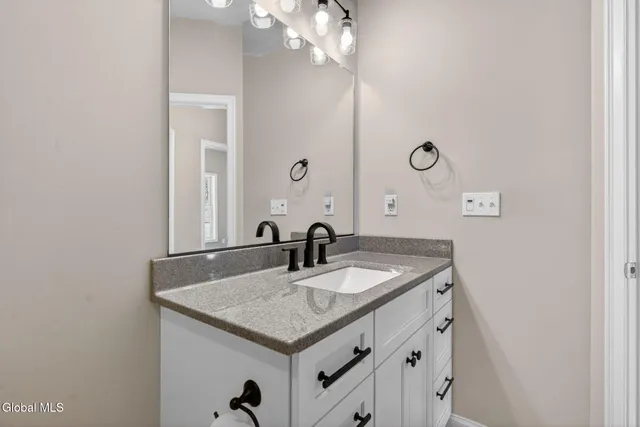 $490,000 | 295 Woodstone Circle, Duanesburg, NY 12056