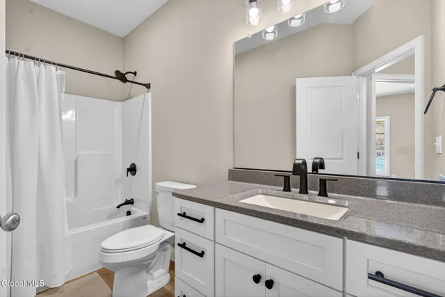 $490,000 | 295 Woodstone Circle, Duanesburg, NY 12056