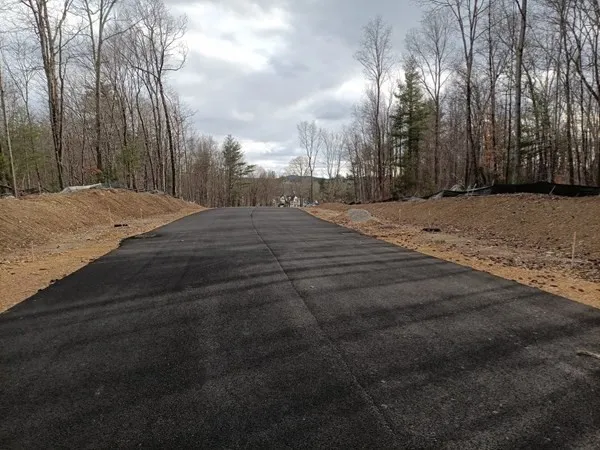 $1,600,000 | 3 Berry Farms Road, Sturbridge, MA 01566