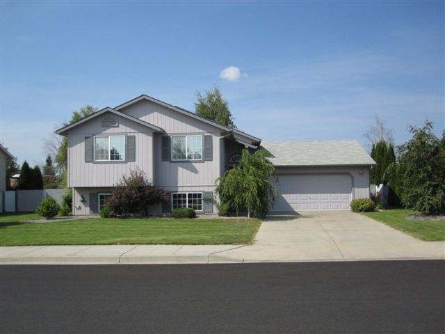 511 East Ballard Road Colbert, WA 99005 - Photo 1 of 9