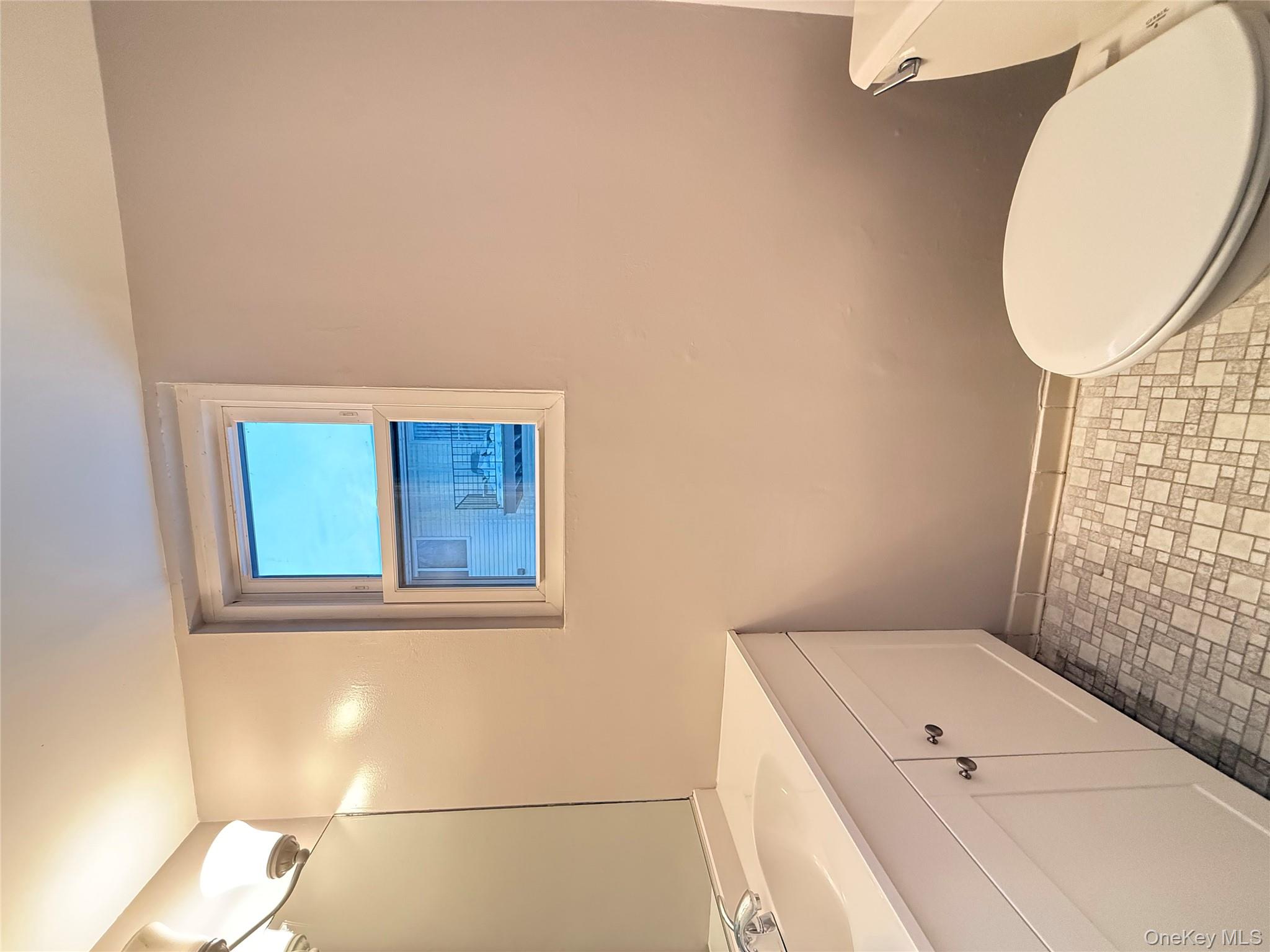 276 Temple Hill Road, Unit 2808 New Windsor, NY 12553 - Photo 8 of 16 1/2 bath first floor