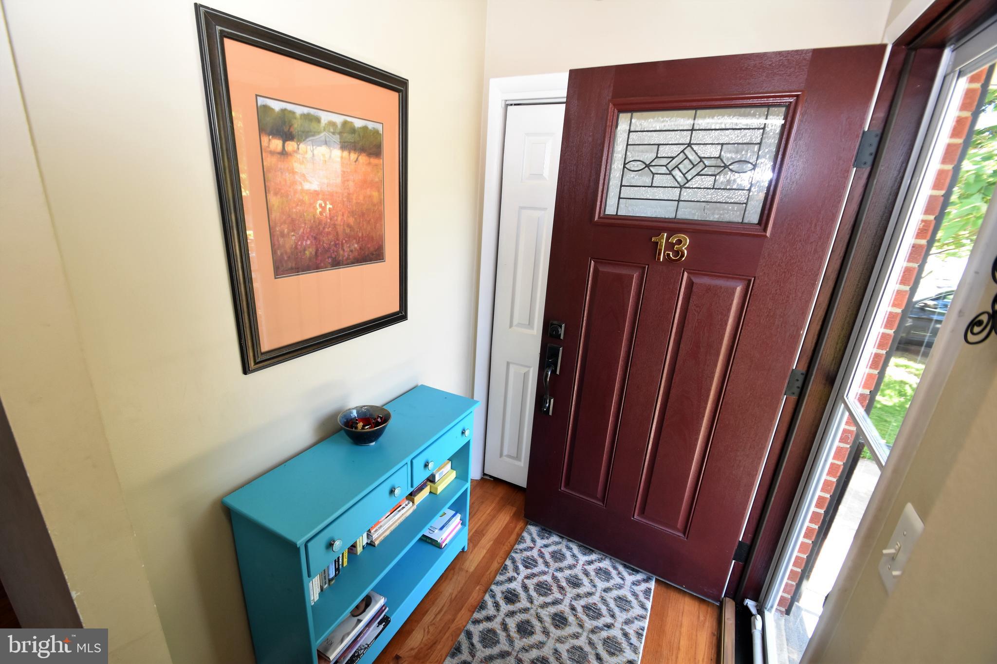 13 Brookmead Road Newark, DE 19711 - Photo 12 of 54 Foyer and steel door