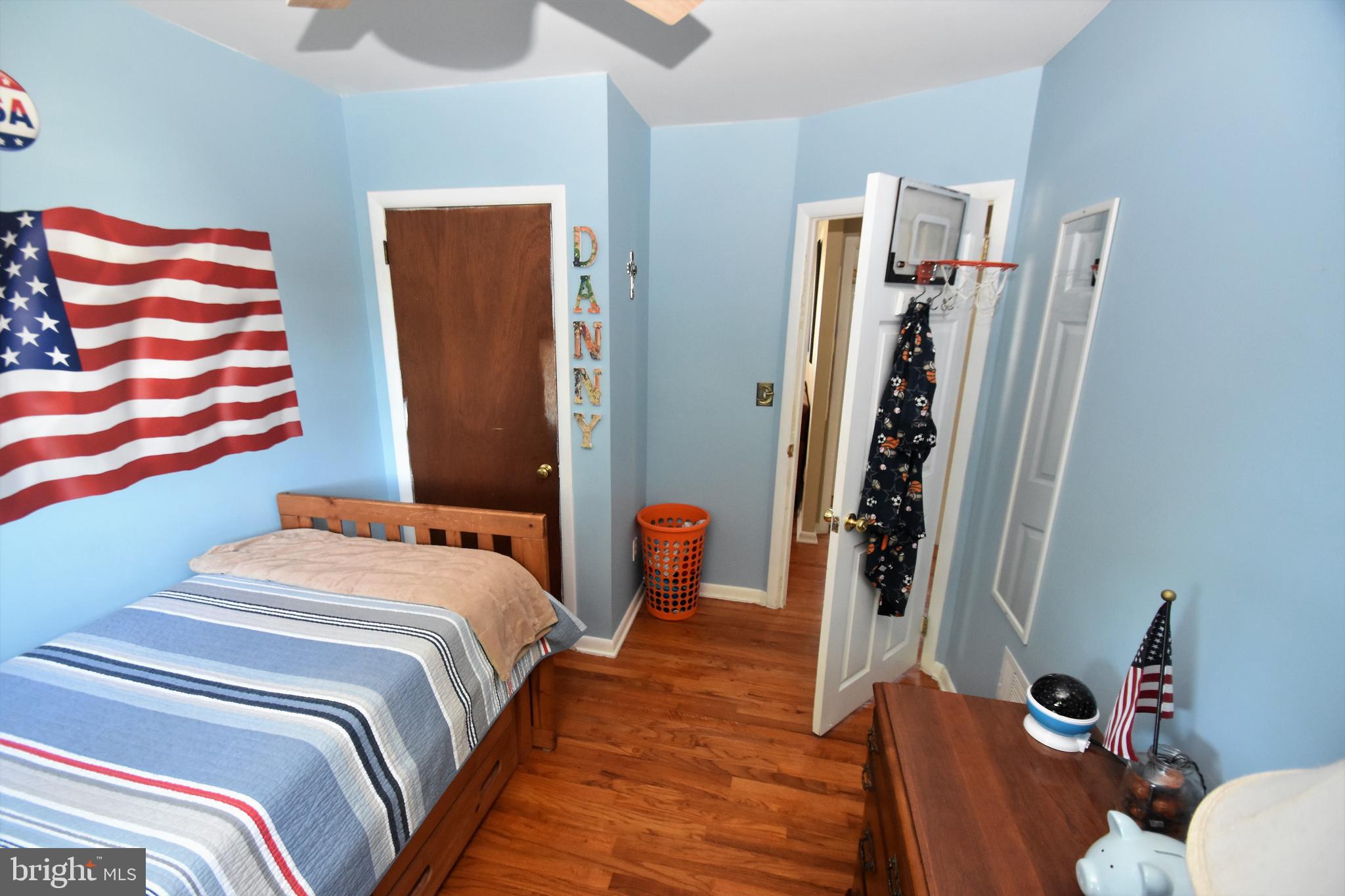 13 Brookmead Road Newark, DE 19711 - Photo 16 of 54 Second Bedroom Hardwood Floors