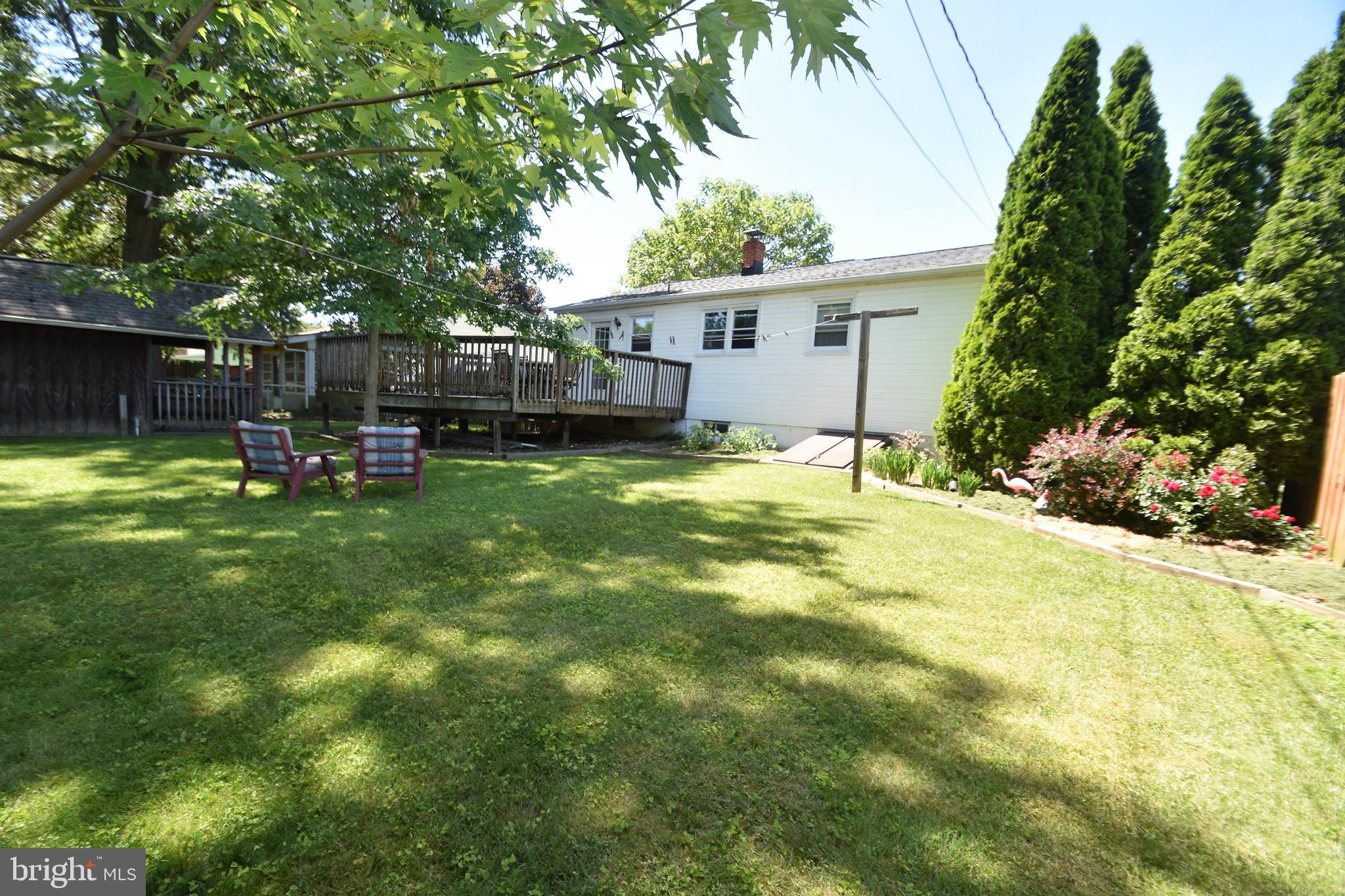 13 Brookmead Road Newark, DE 19711 - Photo 38 of 54 Lush Yard