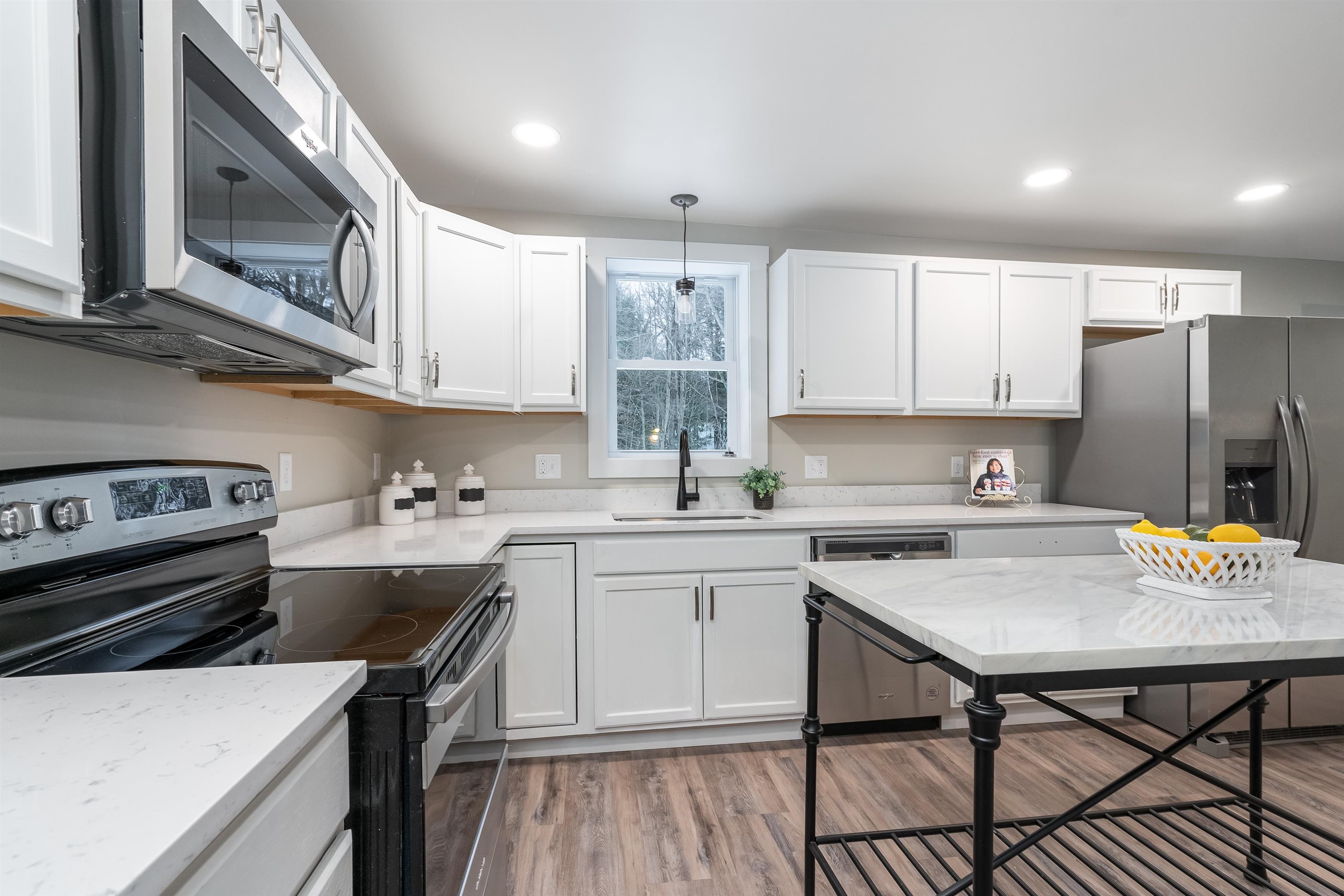 25 Francestown Road Bennington, NH 03442 - Photo 11 of 38