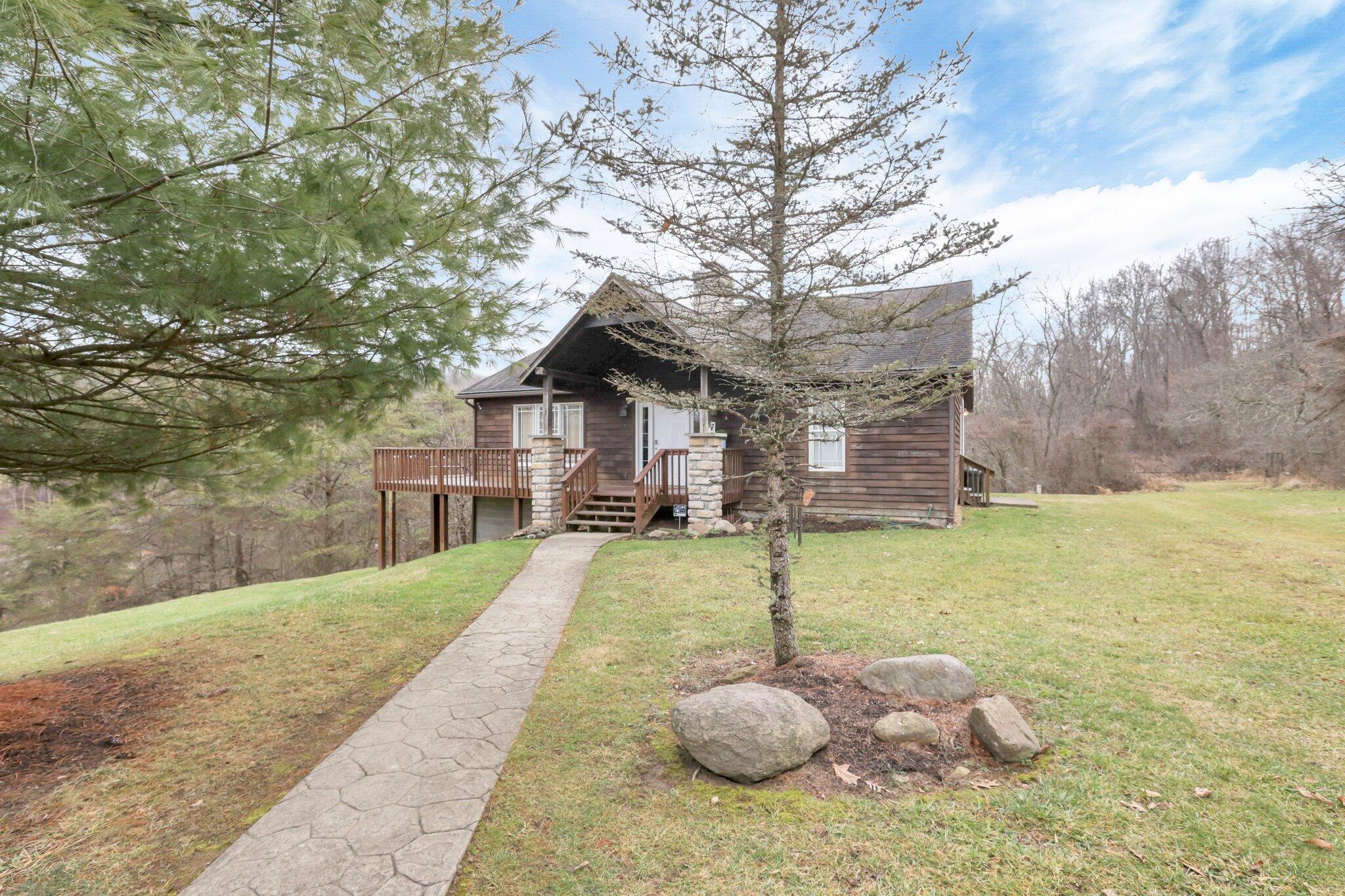 18397 Goat Run Honey Fork Road Logan, OH 43138 - Photo 3 of 65 Exterior