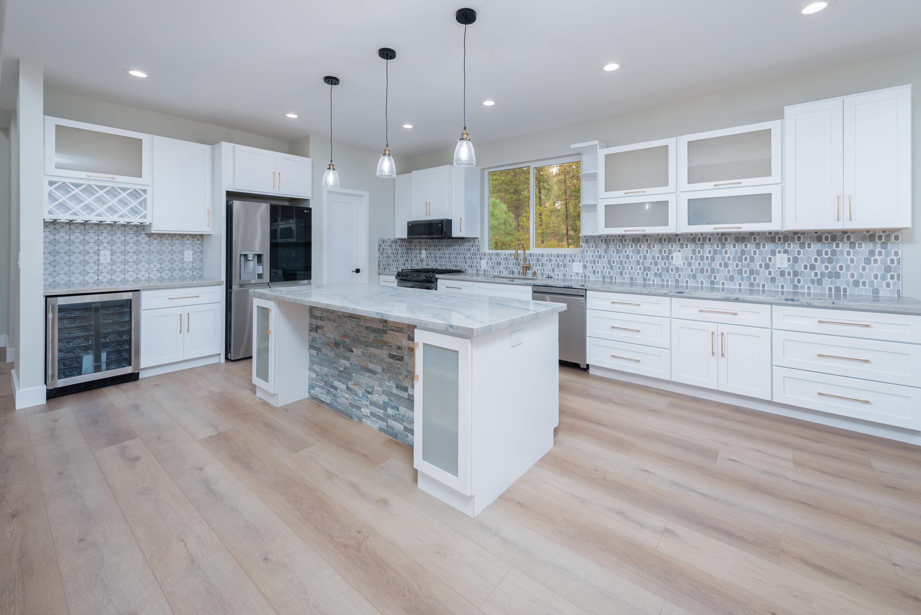 107 West Trappers Loop Chewelah, WA 99109 - Photo 11 of 31