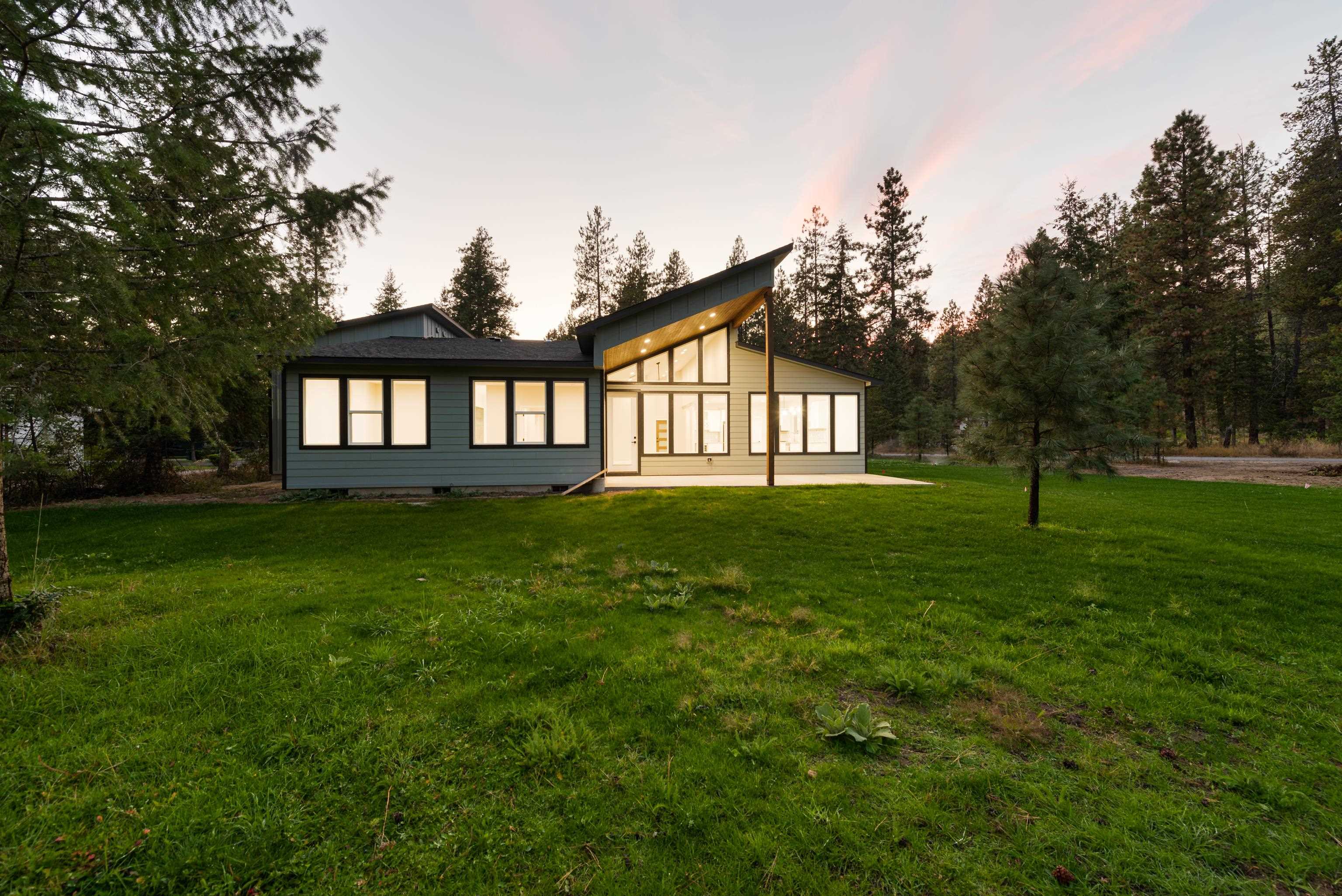 107 West Trappers Loop Chewelah, WA 99109 - Photo 27 of 31