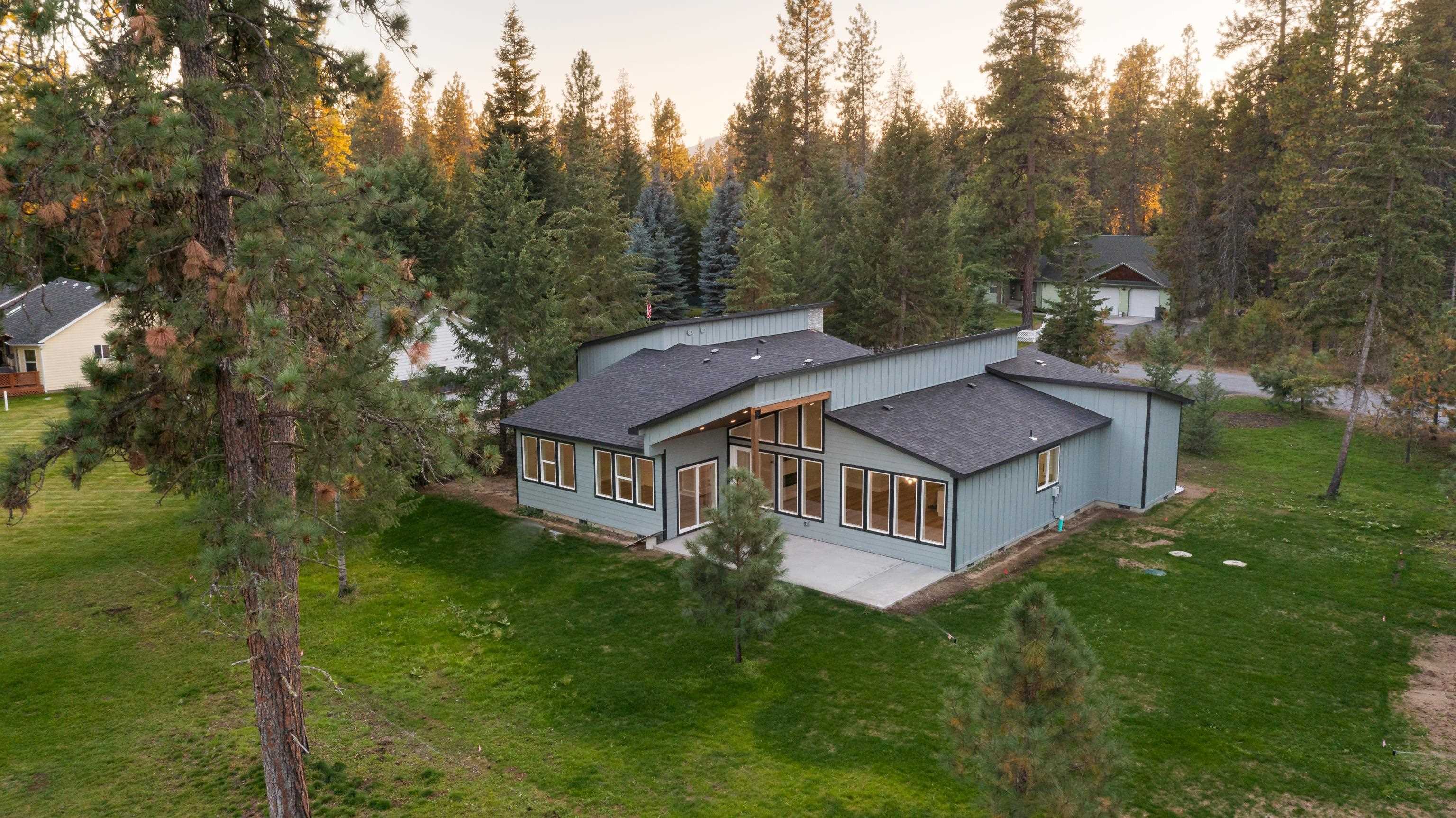 107 West Trappers Loop Chewelah, WA 99109 - Photo 28 of 31