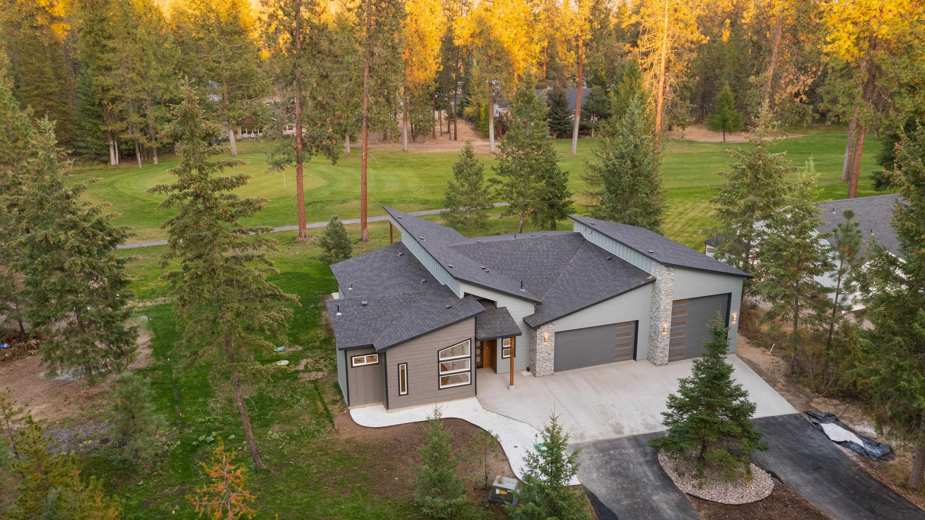 107 West Trappers Loop Chewelah, WA 99109 - Photo 5 of 31