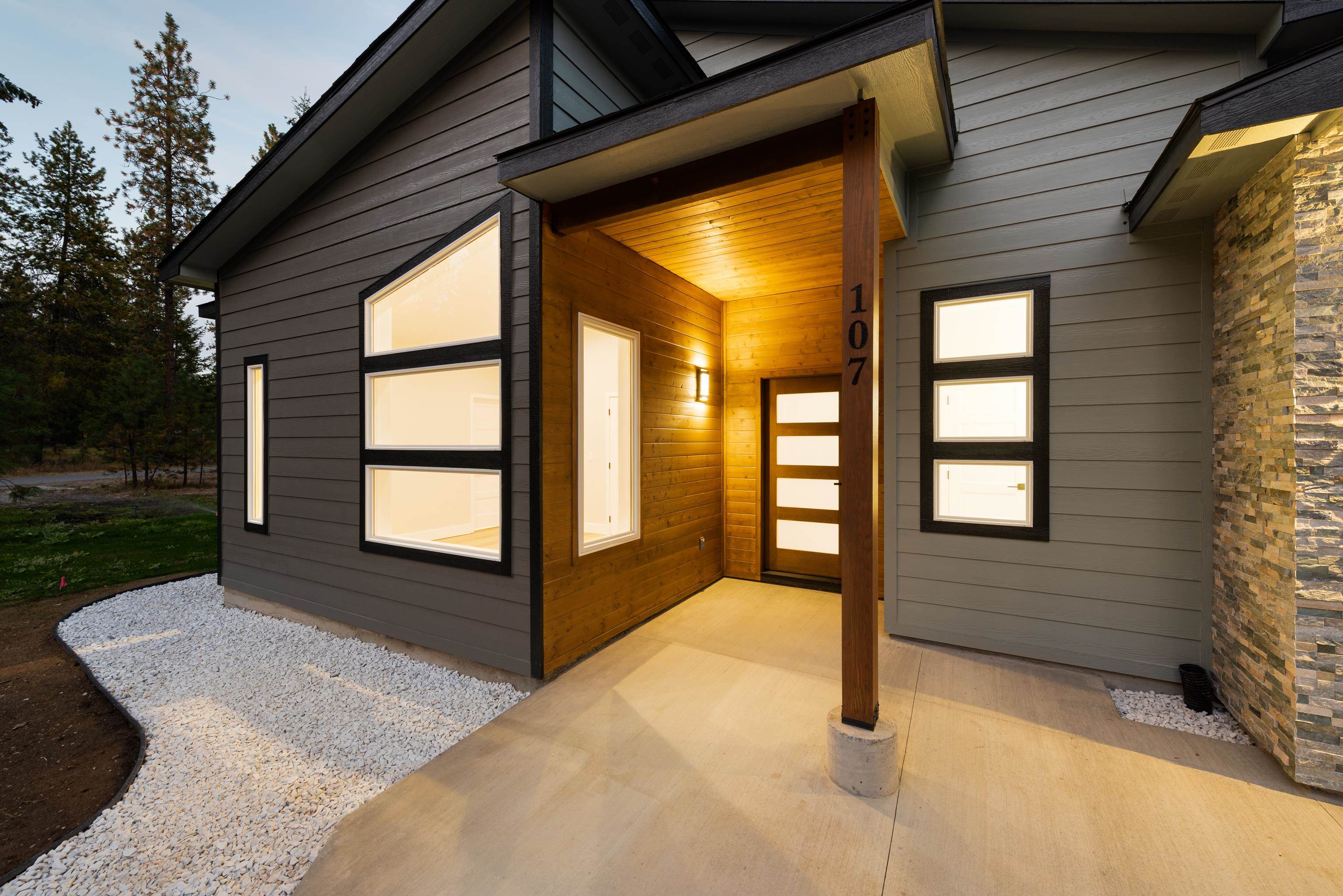 107 West Trappers Loop Chewelah, WA 99109 - Photo 6 of 31