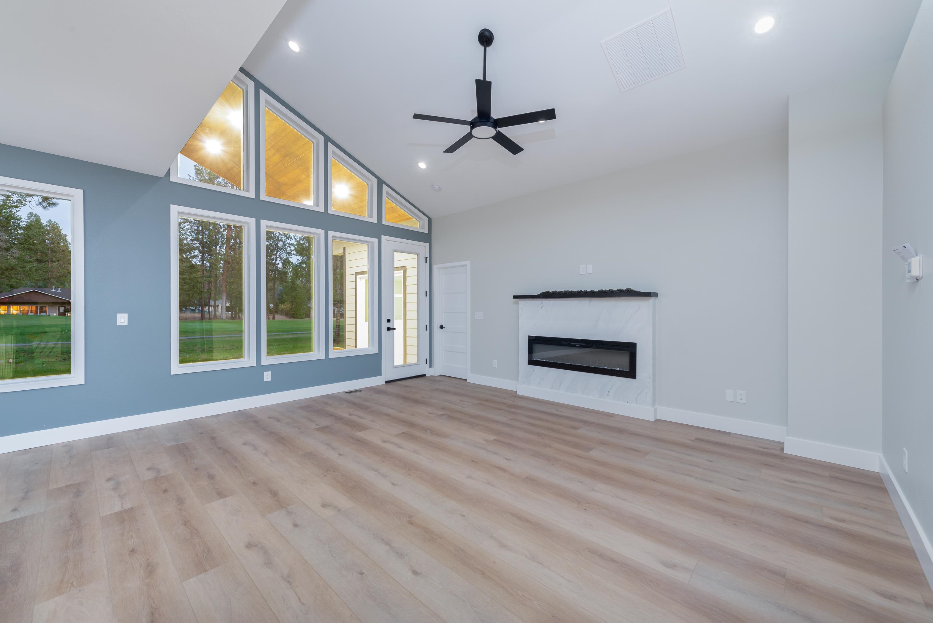 107 West Trappers Loop Chewelah, WA 99109 - Photo 9 of 31