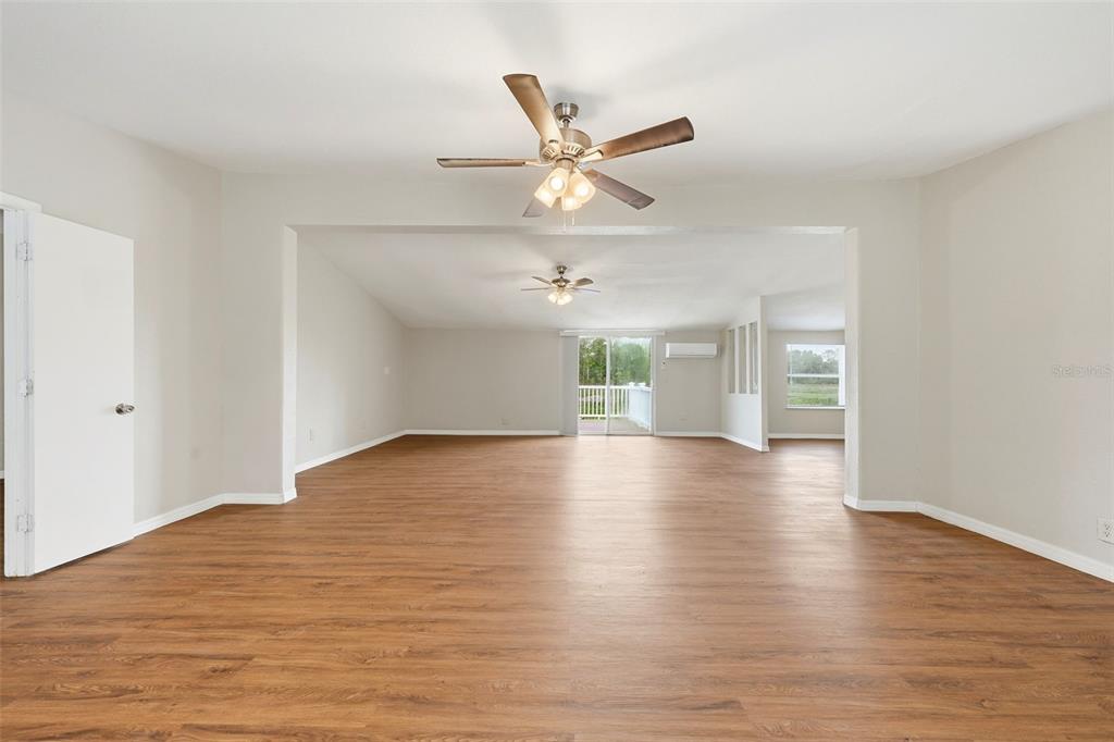 40404 Holly Branch Road Eustis, FL 32736 - Photo 8 of 38