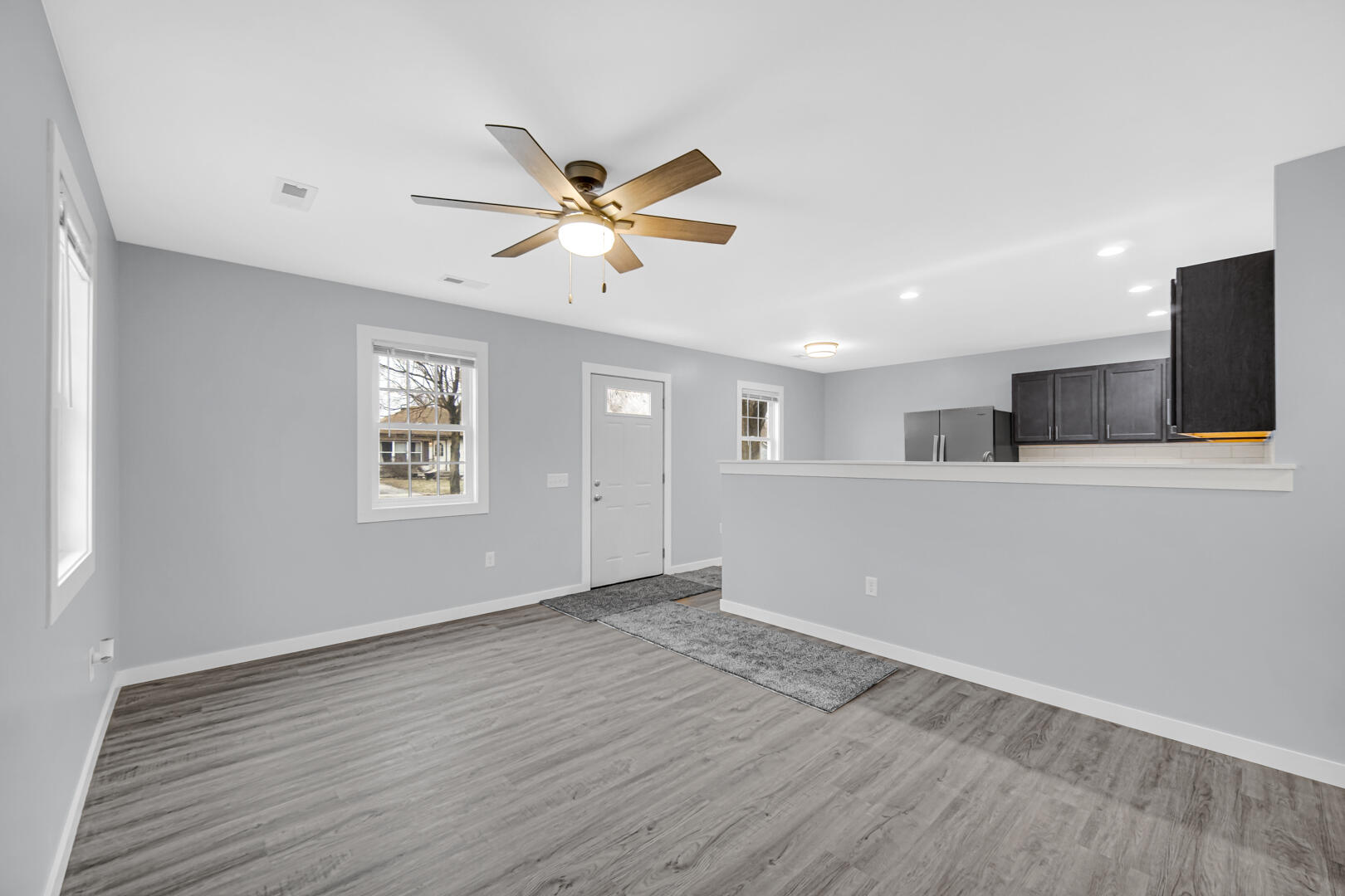 285 South Ivanhoe Road Kingsford Heights, IN 46346 - Photo 11 of 21 1620x1080