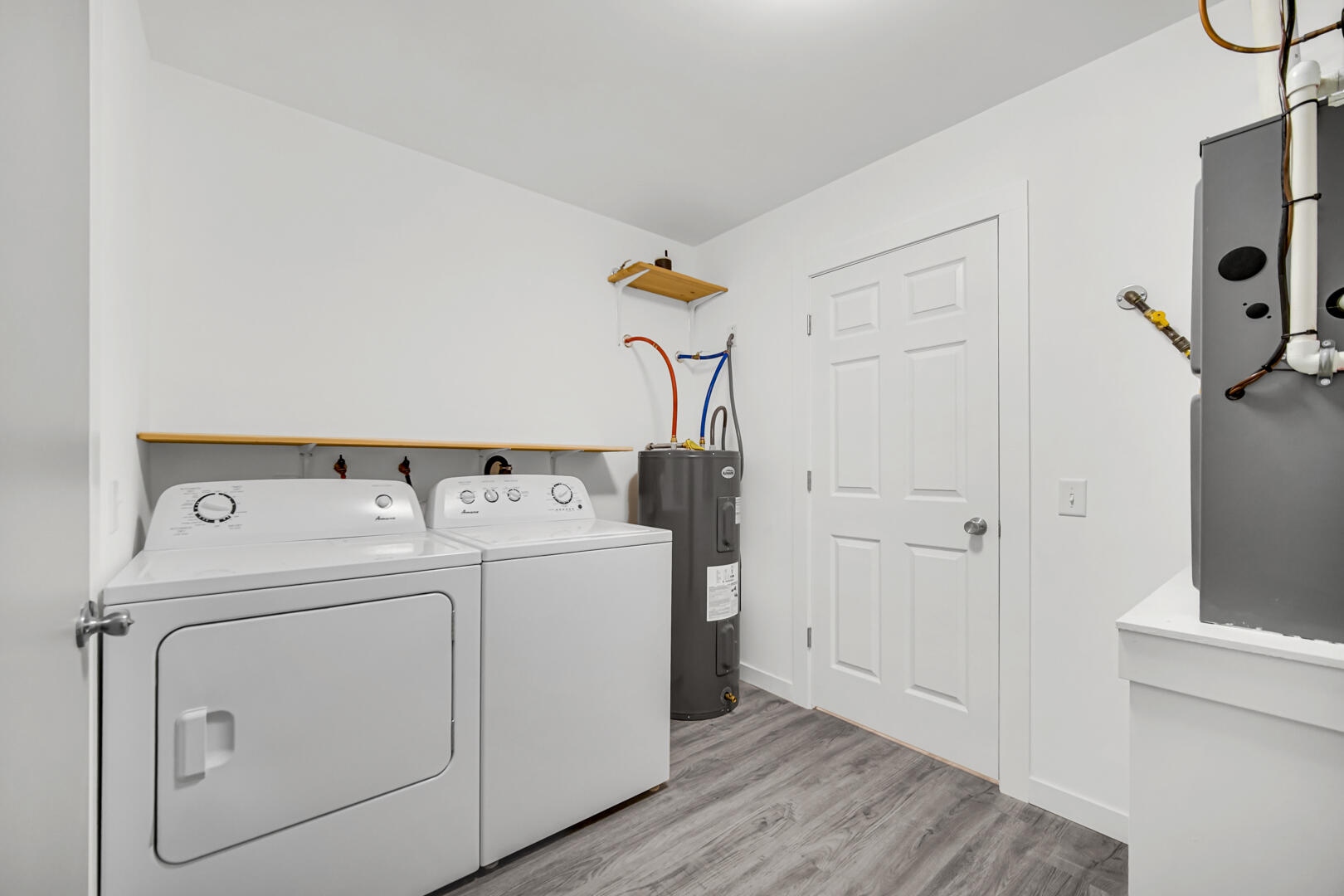 285 South Ivanhoe Road Kingsford Heights, IN 46346 - Photo 16 of 21 1620x1080