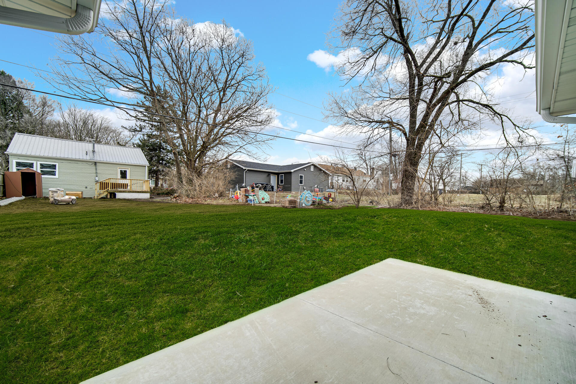 285 South Ivanhoe Road Kingsford Heights, IN 46346 - Photo 19 of 21 1920x1280